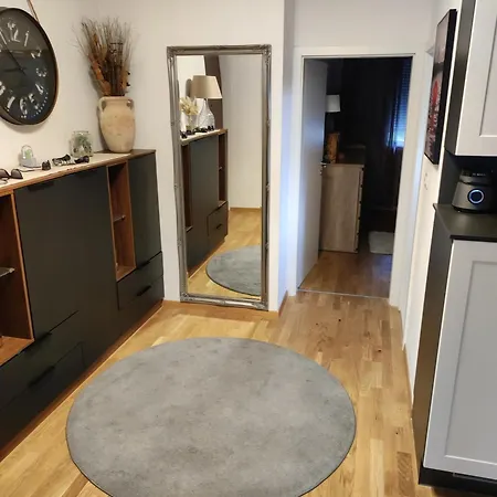 Apartment Nora *